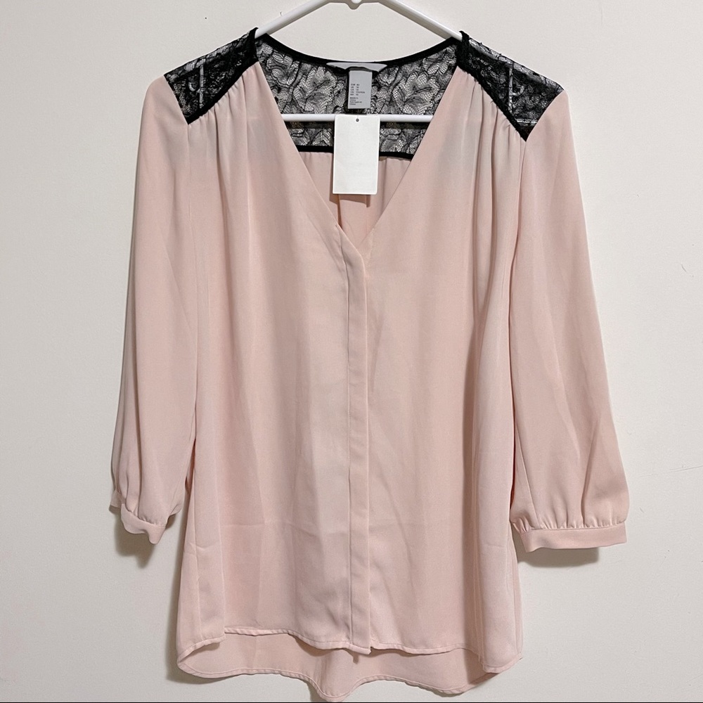 H&M knit lace blouse